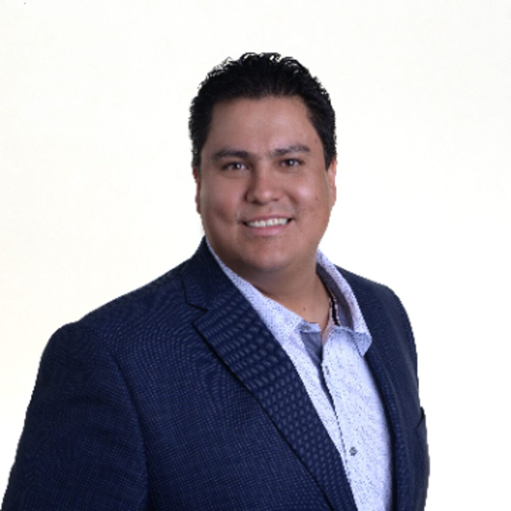 Sam Villavicencio Photo