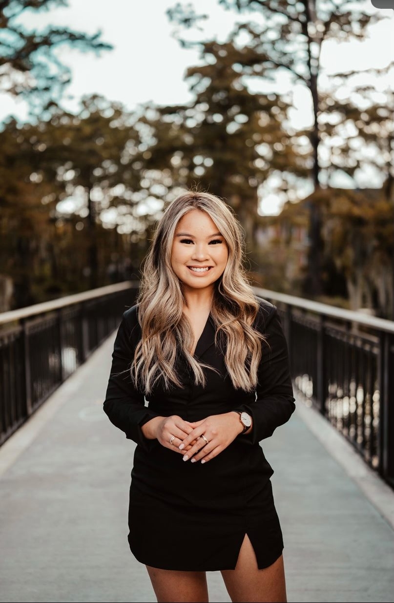 Julia Dinh Photo