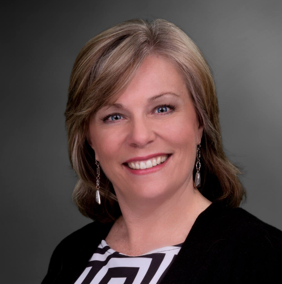 Stephanie Nielsen Photo