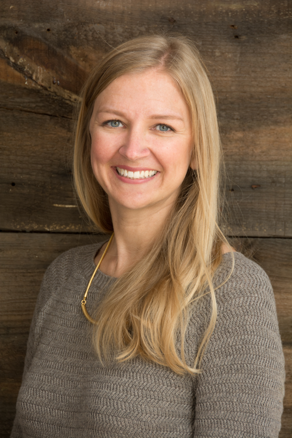 Amanda J. Howard Photo